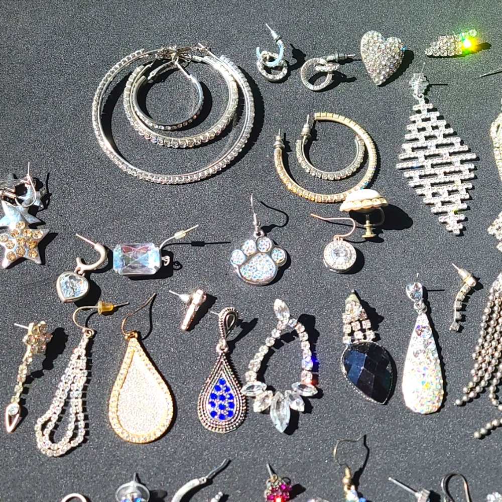Earring crafter's lot